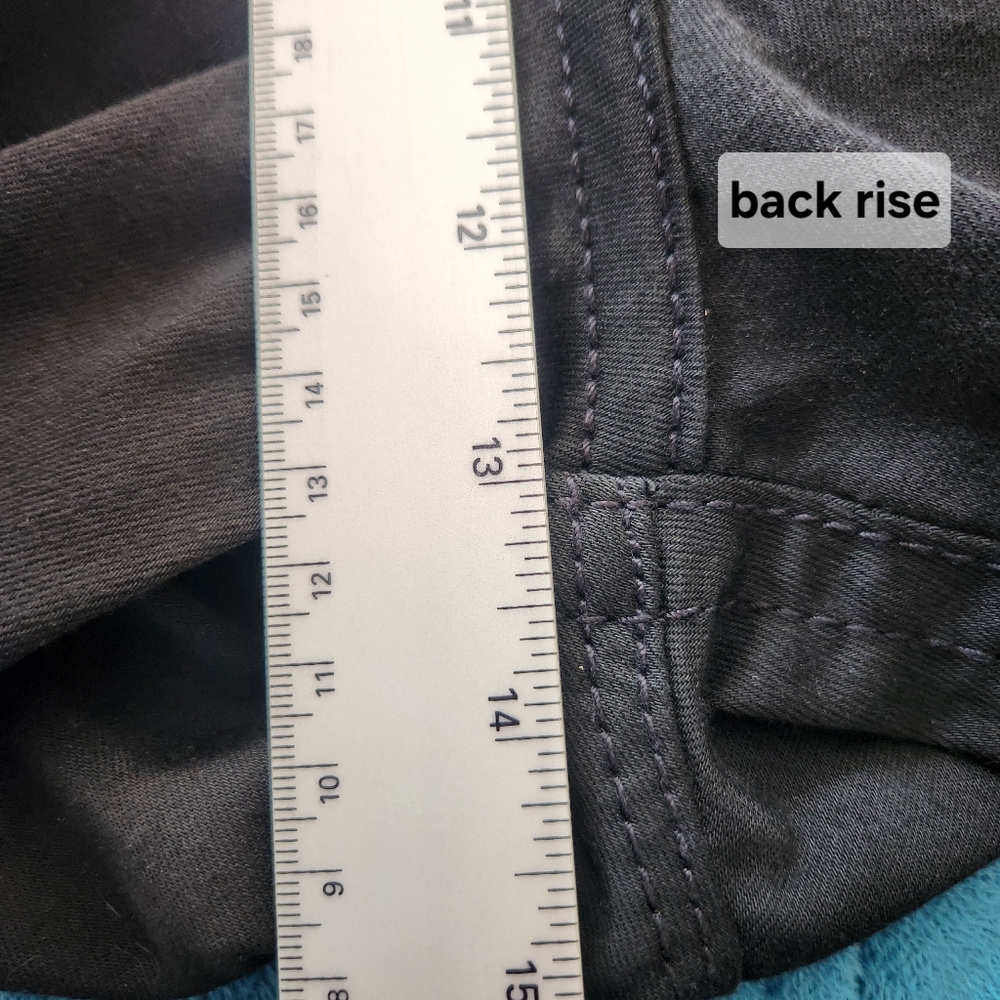 Miss Me Women's Mid-Rise Signature Skinny Jeans, Black, Size: 29 - Picture 14 of 14